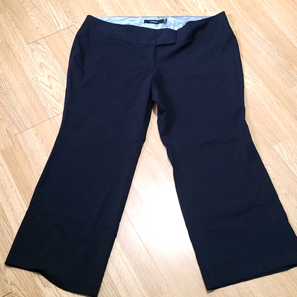Torrid Classic Signature Black Bootcut Trousers Short 20 - Picture 2 of 10